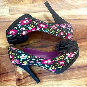 Madden Girl Black Floral Heels